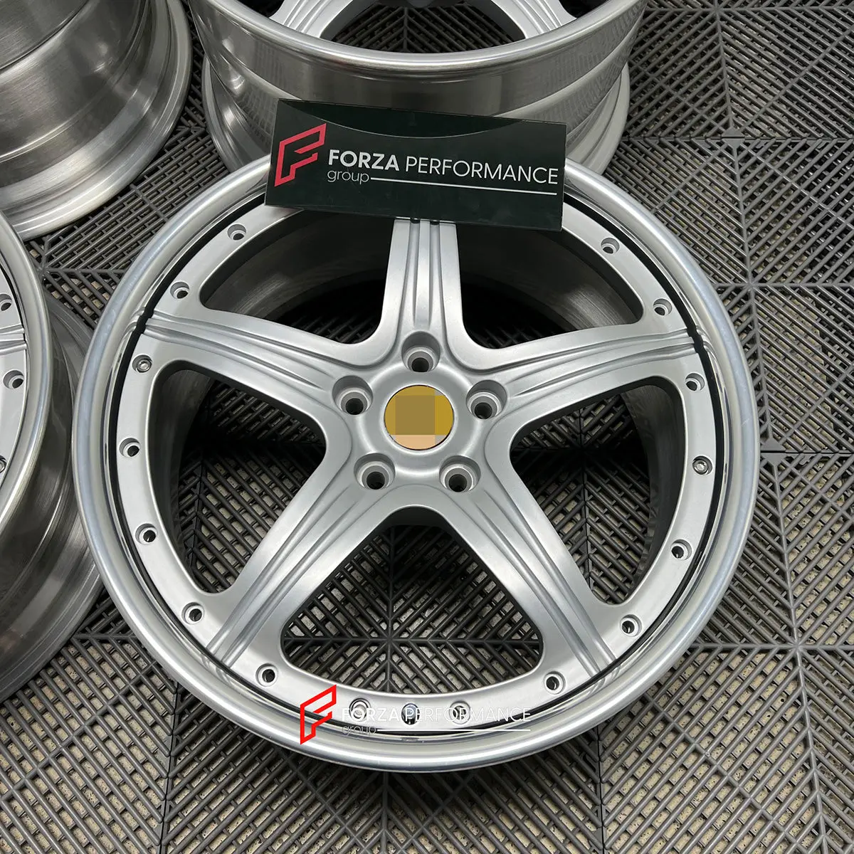 19 Inch Forged Wheels Rims For Ferrari 575 M Maranello 2004 1