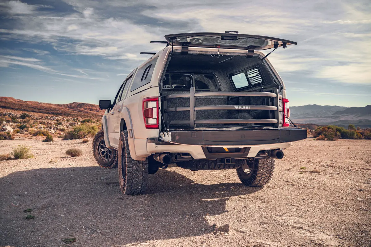Silver Bedxtender Hd Tailgate Bed Extender Sport For 04-12 Colorado/Canyon 99-04 Silverado/Sierra (Req. Gm Mounting Kit 74606-01A) 96-04 Sonoma 97-09 Ford F-150 88-12 Ford Ranger 87-11 Dodge Dakota 81-93 Dodge Ram 16-20 Toyota Tacoma Amp Research 1