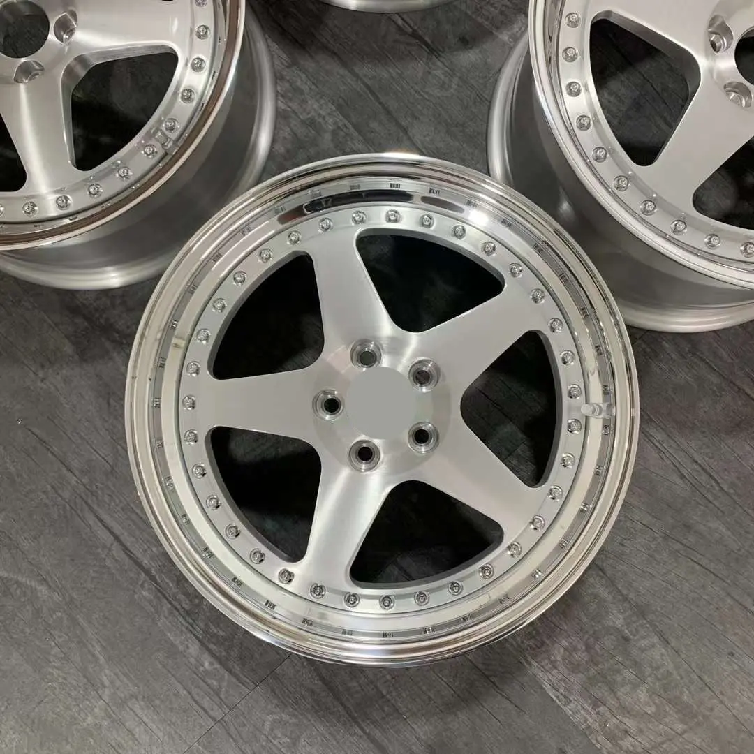 3-Piece Forged Wheels For Ferrari 812 Gts 1