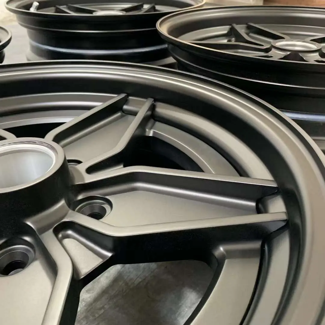 3-Piece Forged Wheels For Ferrari 400 1