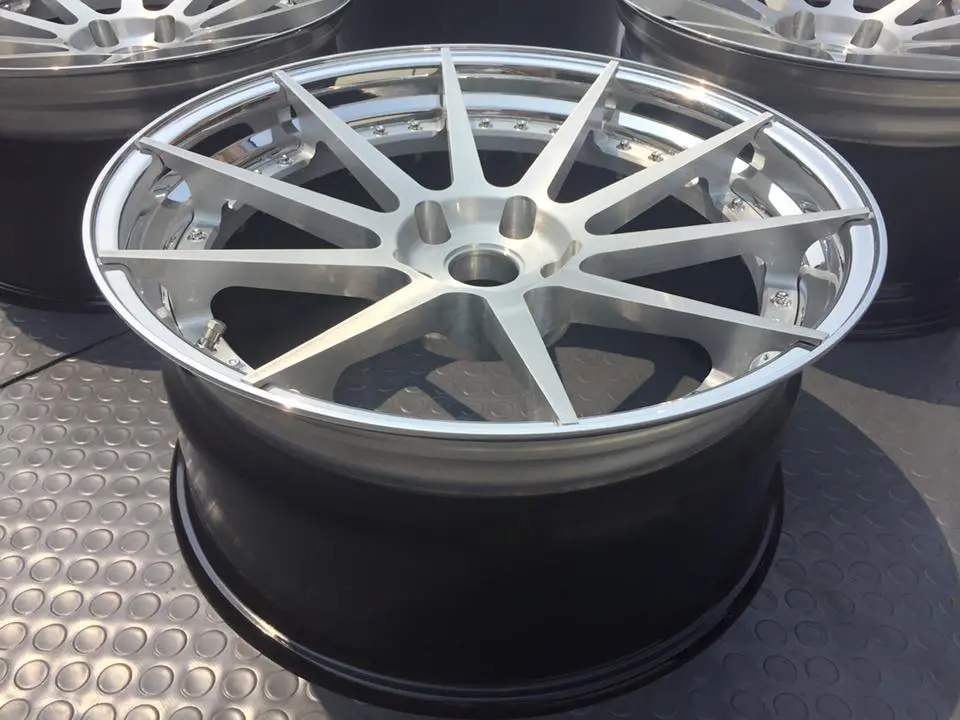 3-Piece Forged Wheels For Ferrari F12 1