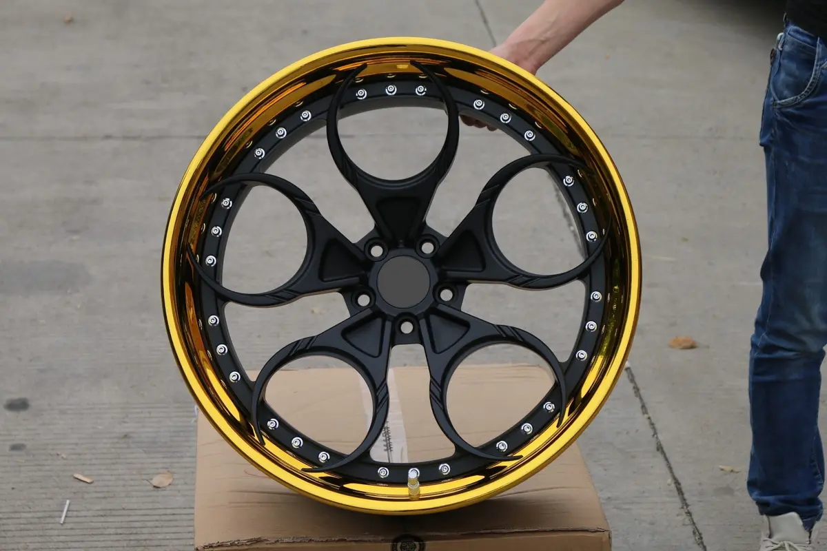 Aftermarket 3-Piece Forged Wheels For Lamborghini Huracan 1