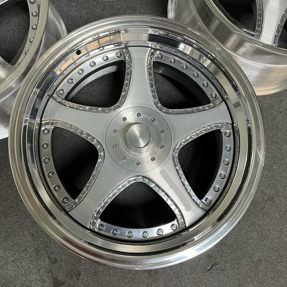 3-Piece Forged Wheels For Bmw E31 8 Series 1