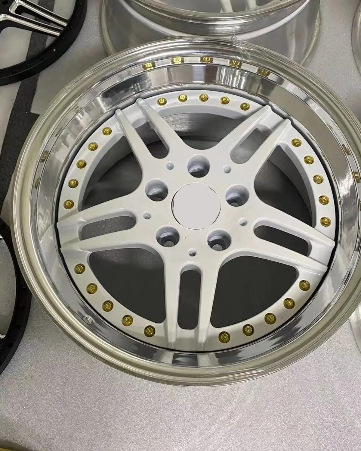 3-Piece Forged Wheels For Bmw E39 5 Series 1