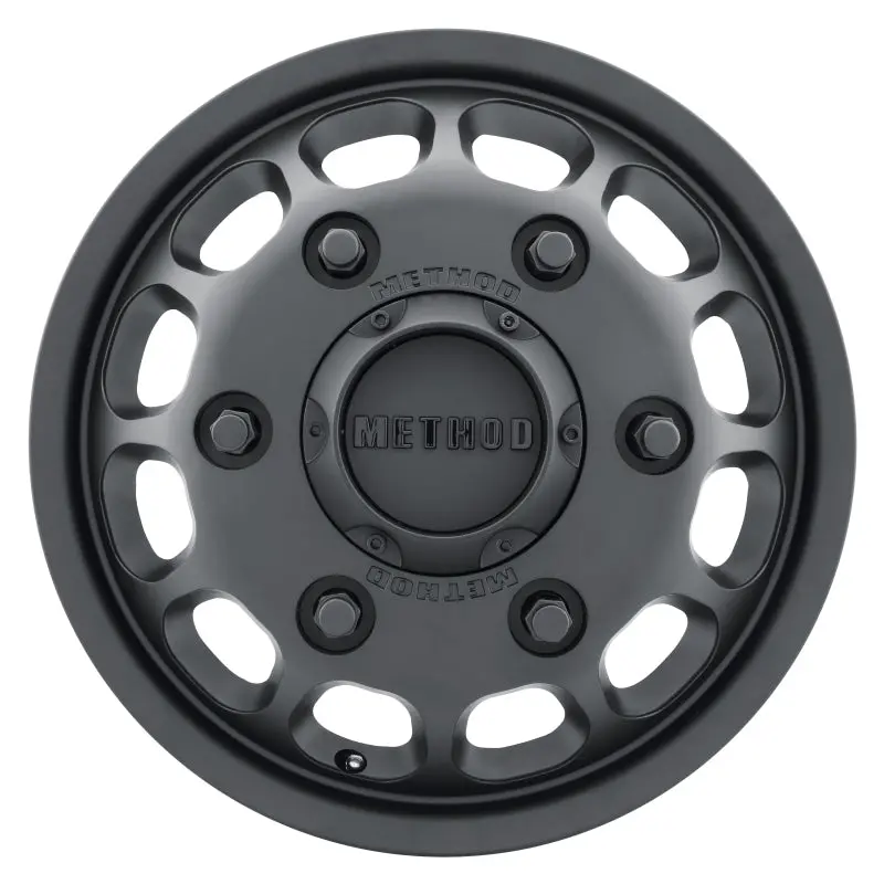 Method Mr901 Front-Mount Wheel – 16X5.5", +117Mm Offset, 6X205 Bolt Pattern, 161.04Mm Center Bore, Matte Black 1