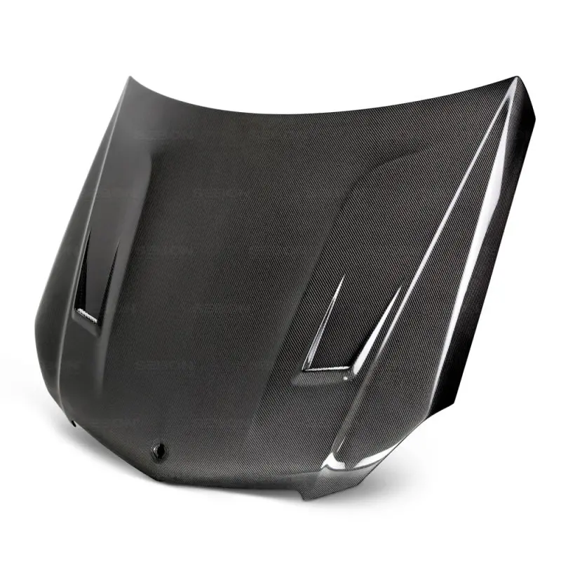 Seibon Gt-Style Carbon Fiber Hood For 2012–2014 Mercedes-Benz C63 Amg 1
